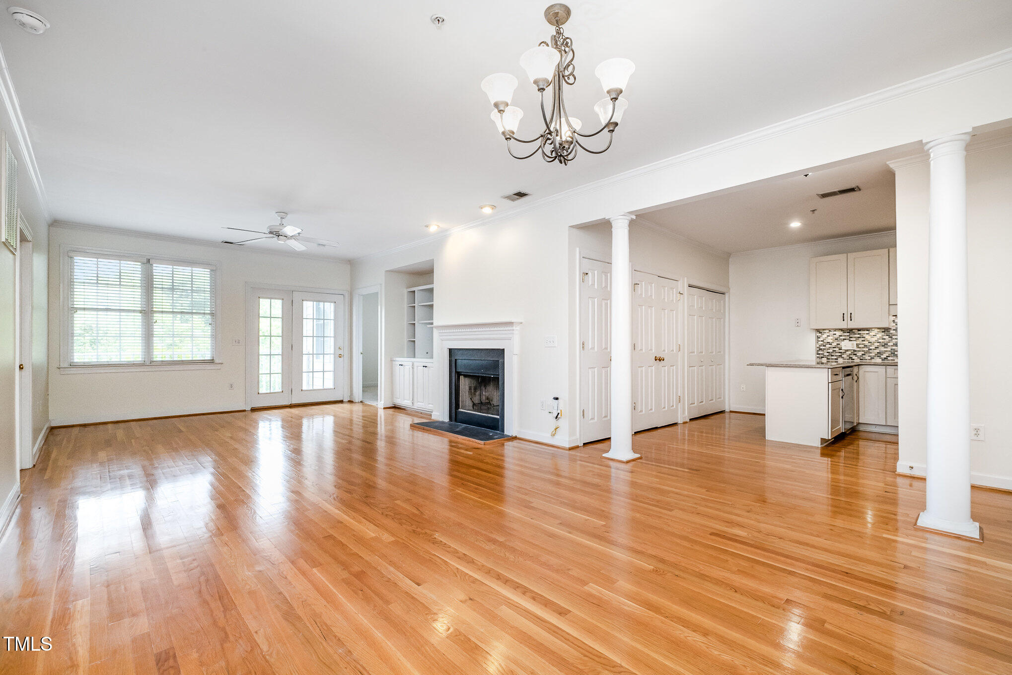 600 Copperline Drive 103
