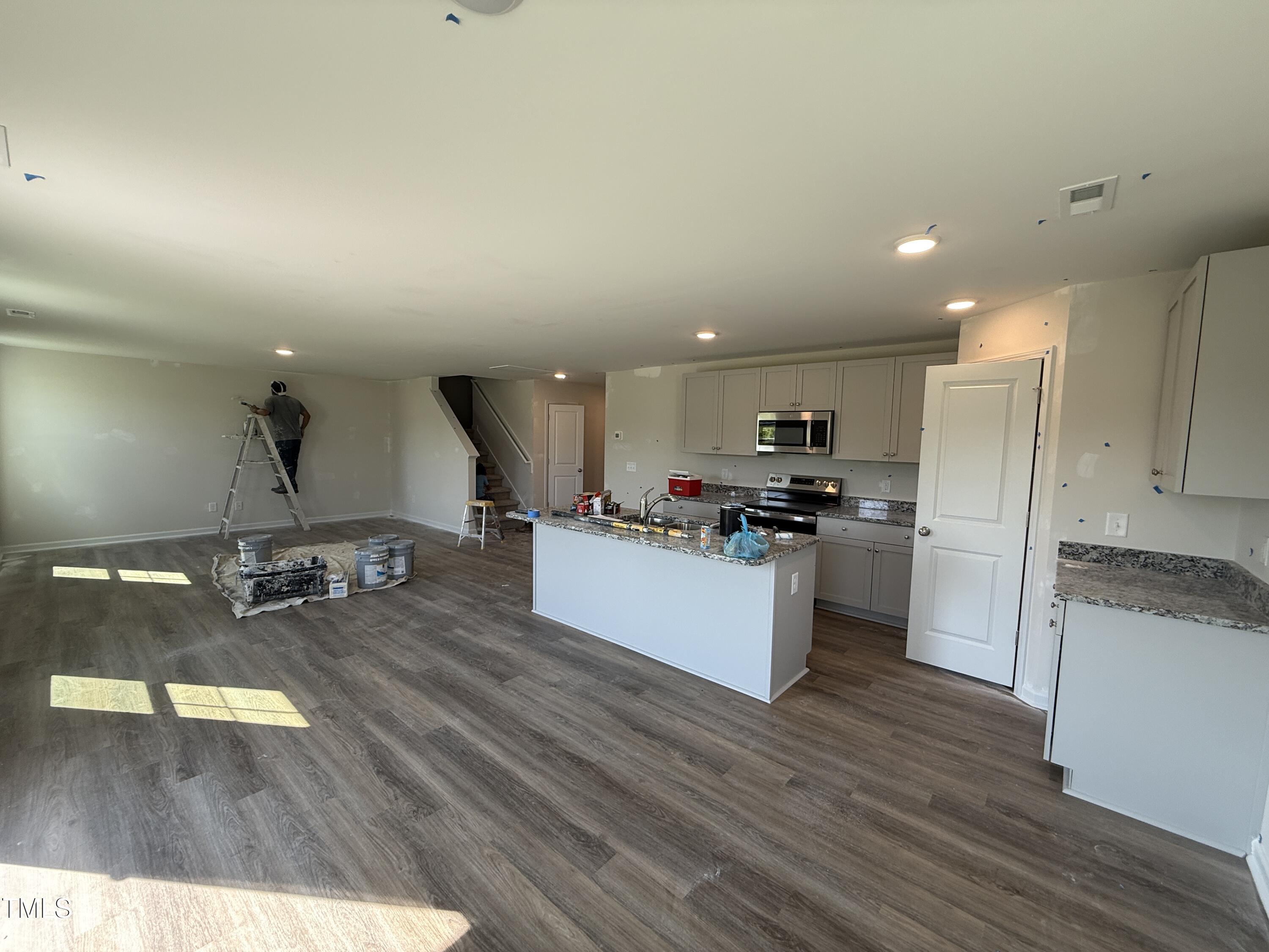 18 W Emily Gardens Drive