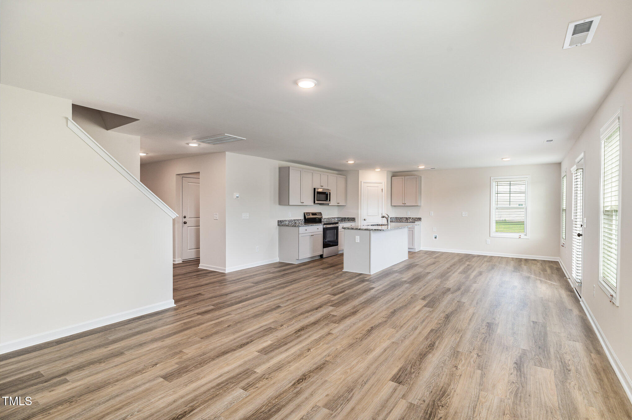 18 W Emily Gardens Drive