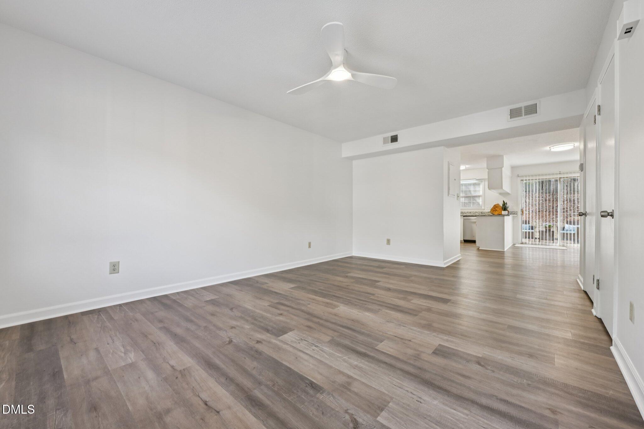 1128 Nottingham Circle