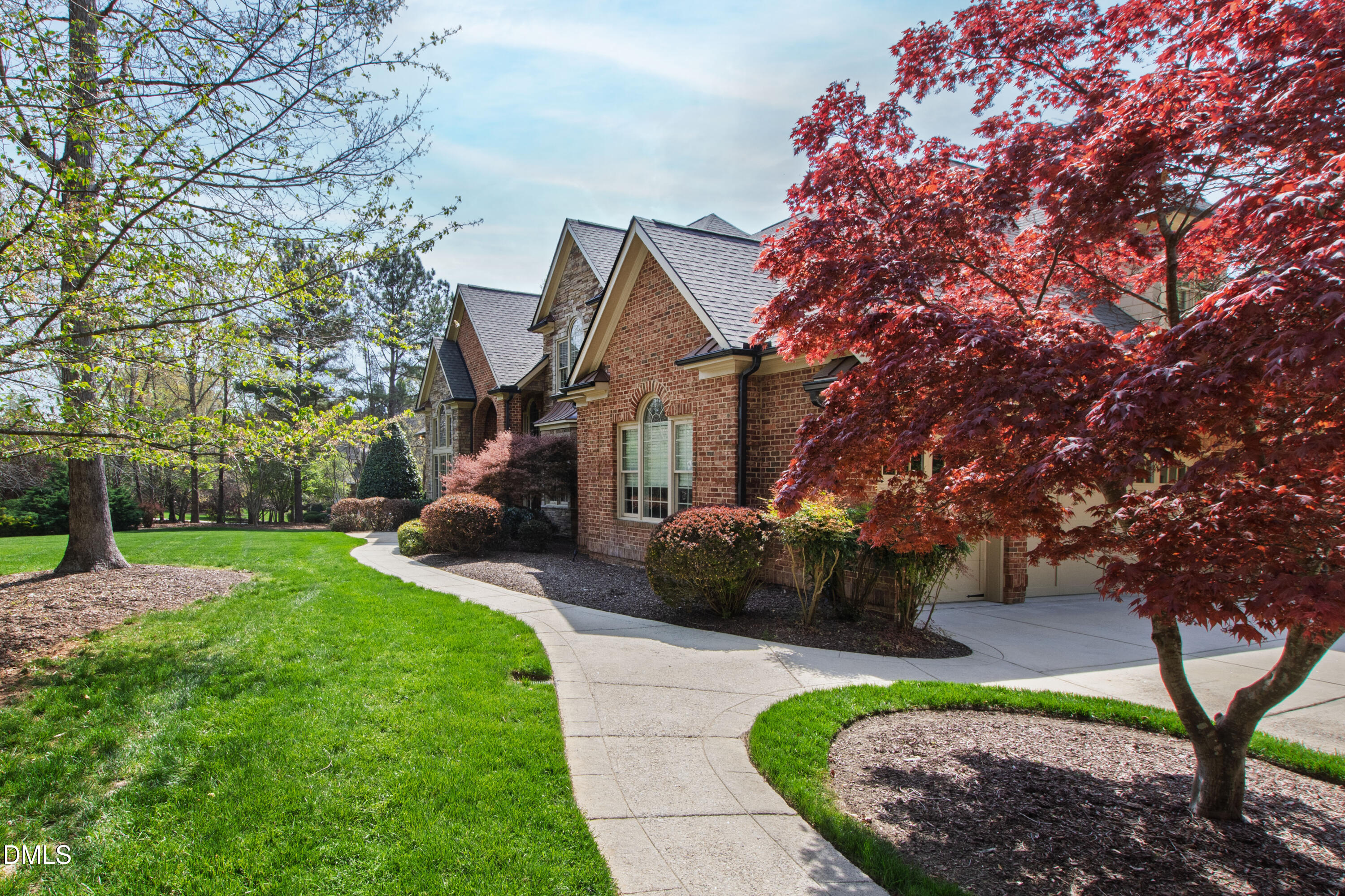 1612 Sharnbrook Court