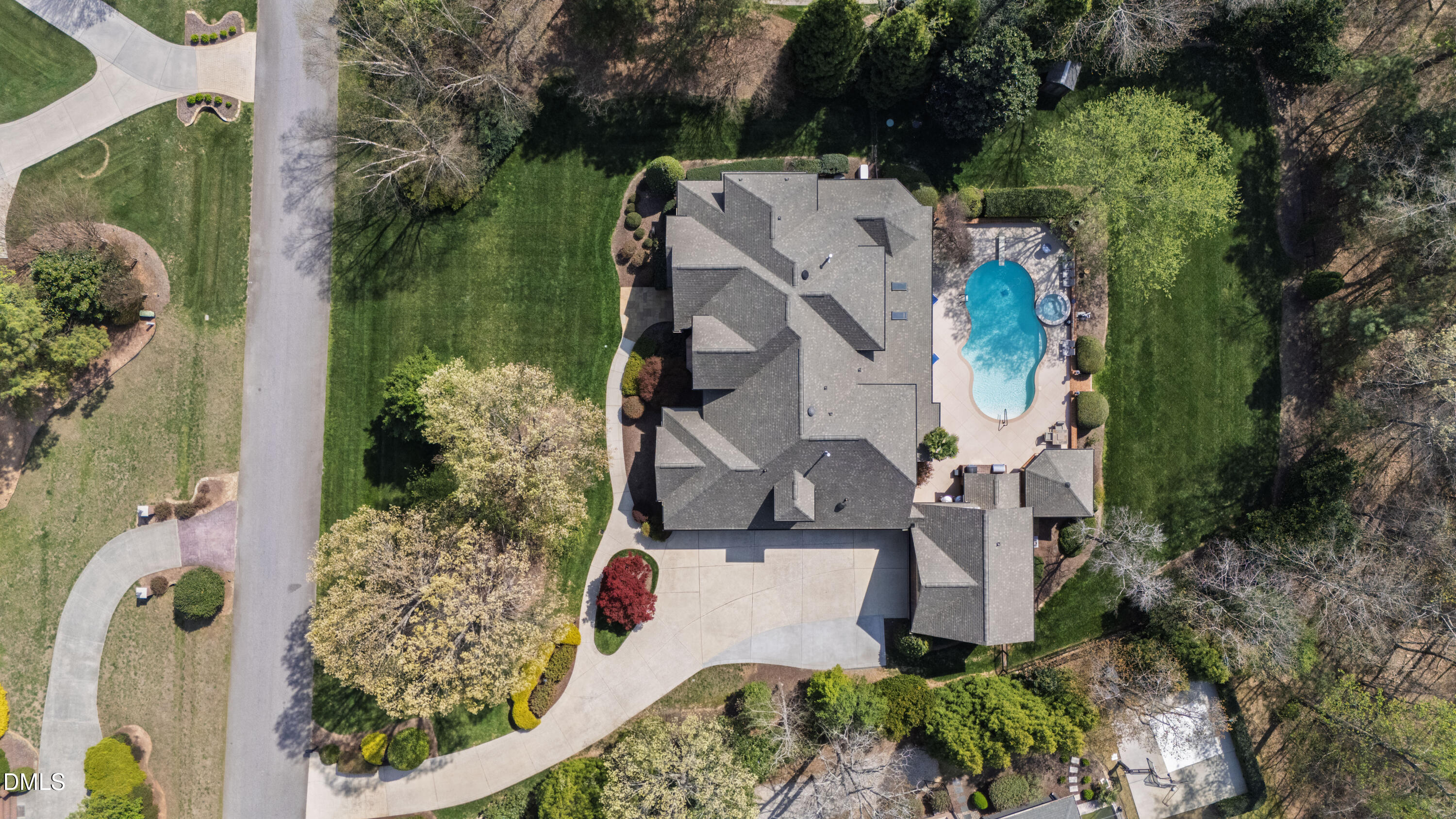 1612 Sharnbrook Court