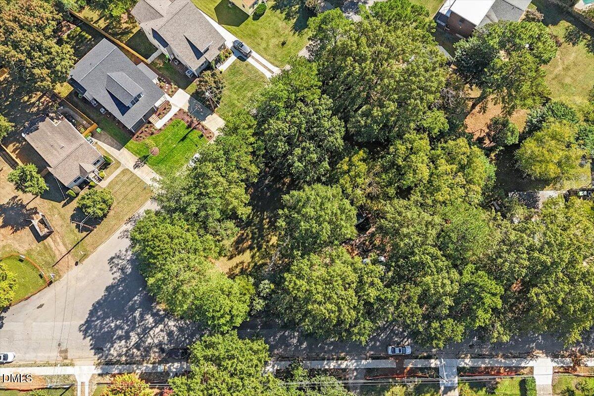 113 Plainview Avenue