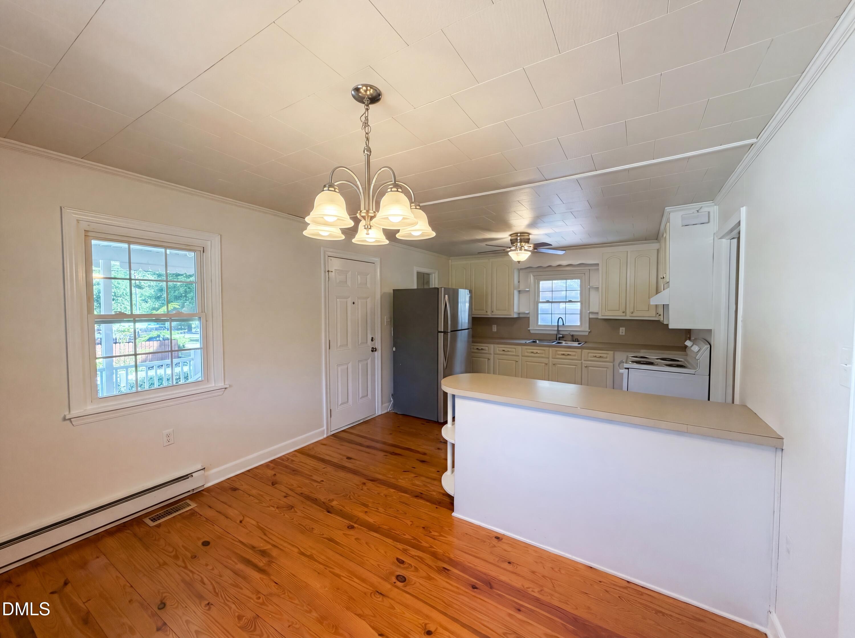 300 7th Street