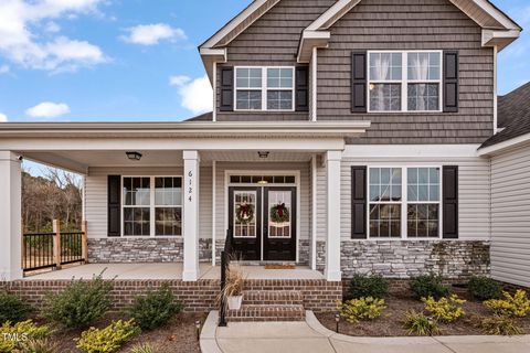 A home in Hope Mills