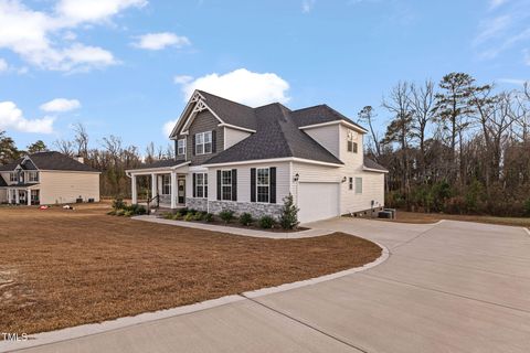 A home in Hope Mills