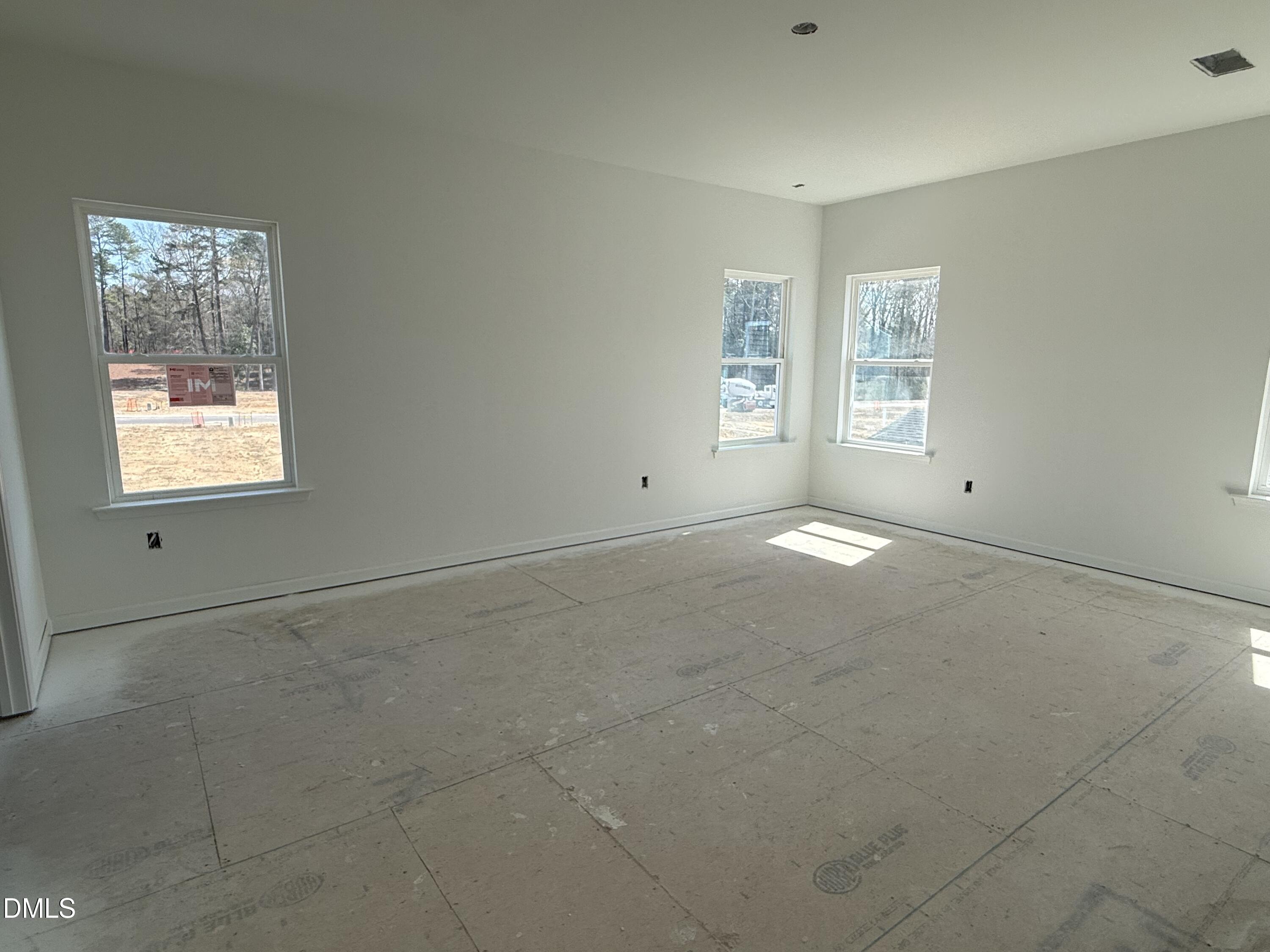 933 Fetching Place 372