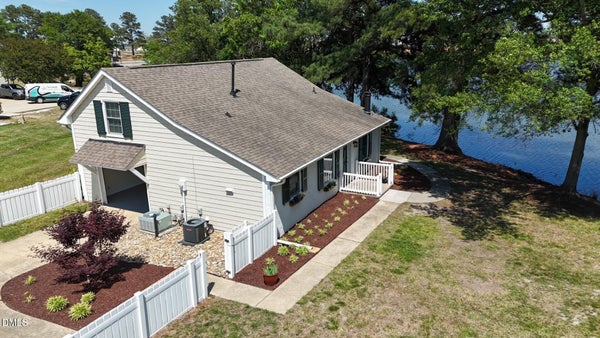 11154 BUFFALO RD, CLAYTON, NC 27527 - Image f39ec024fbae358e28daefe6816a105c/1383477321