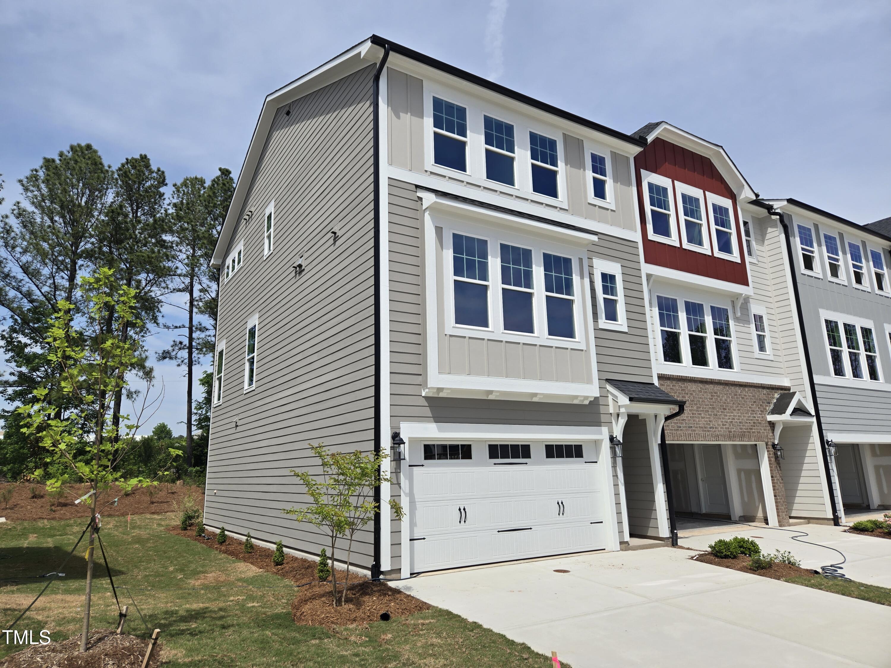 2201 Lambert Road 66