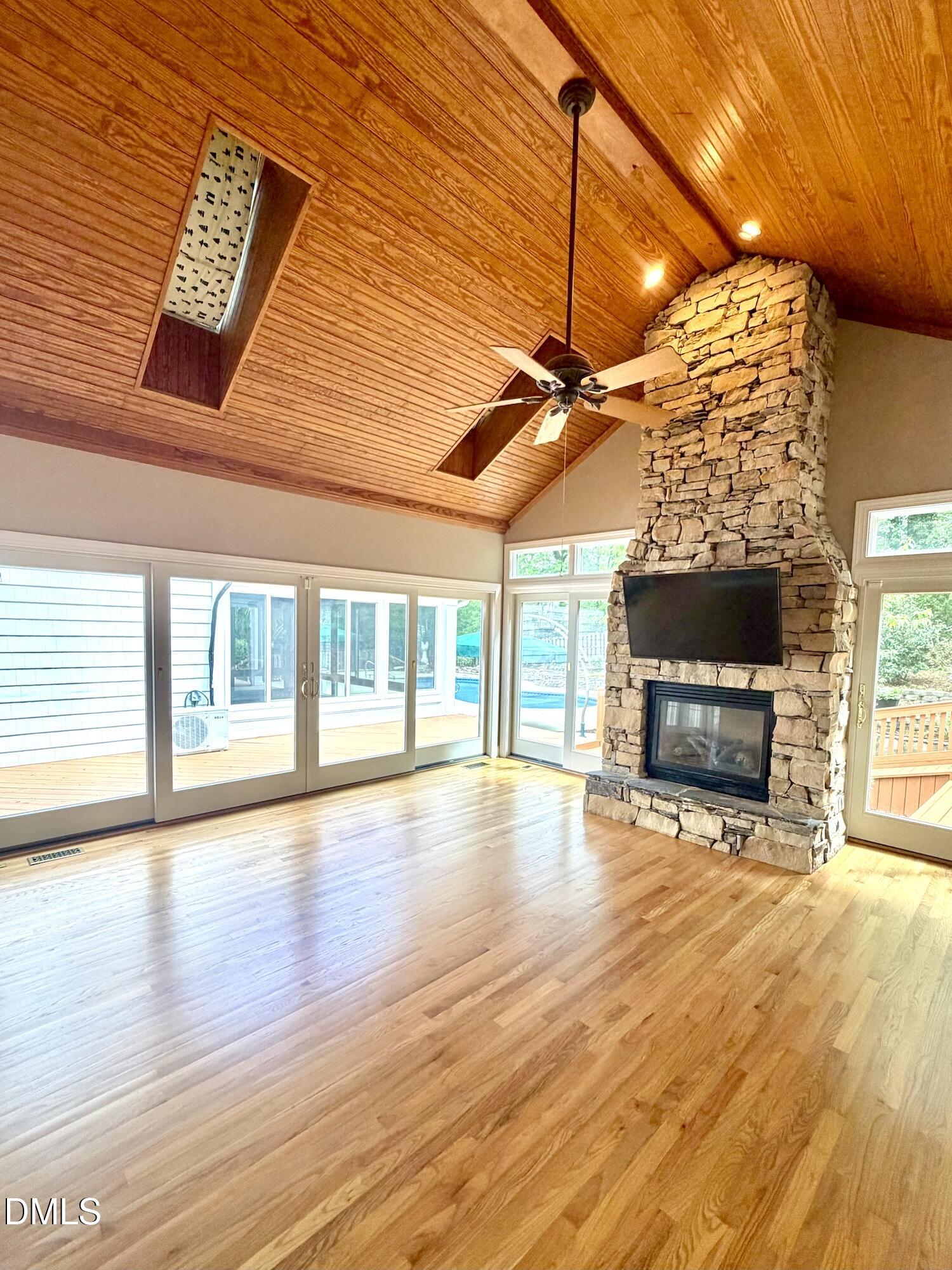 2905 Hunters Bluff Drive