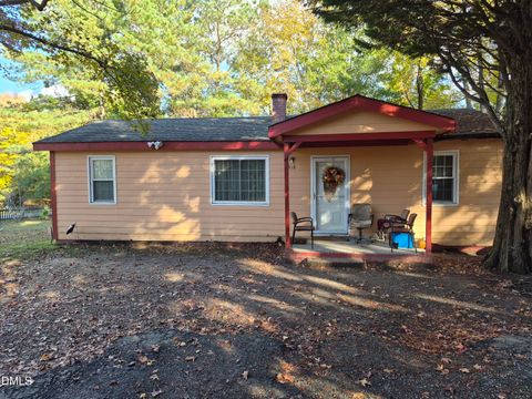 318 Blalock Street Holly Springs NC 27540