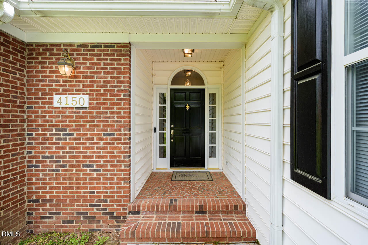 4150 Deepwood Circle