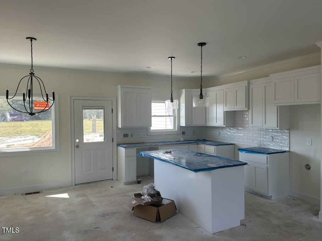 5547 Martys Court