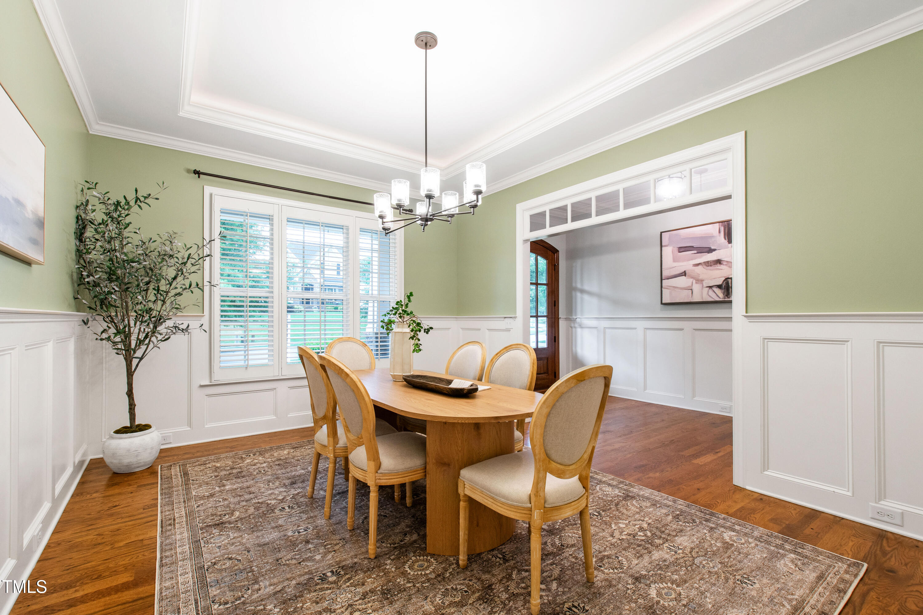 209 Sunset Bluffs Drive