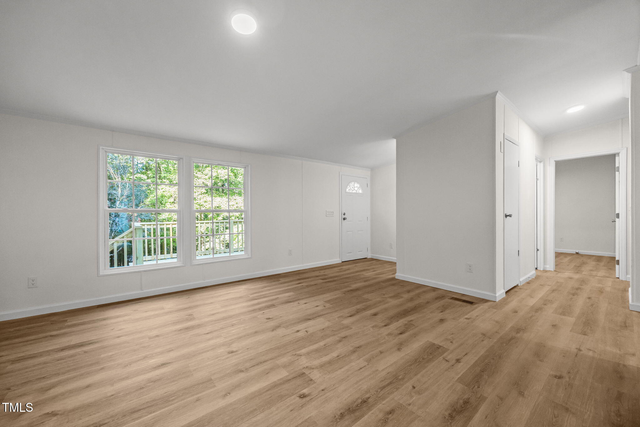 3122 Willow Creek Drive