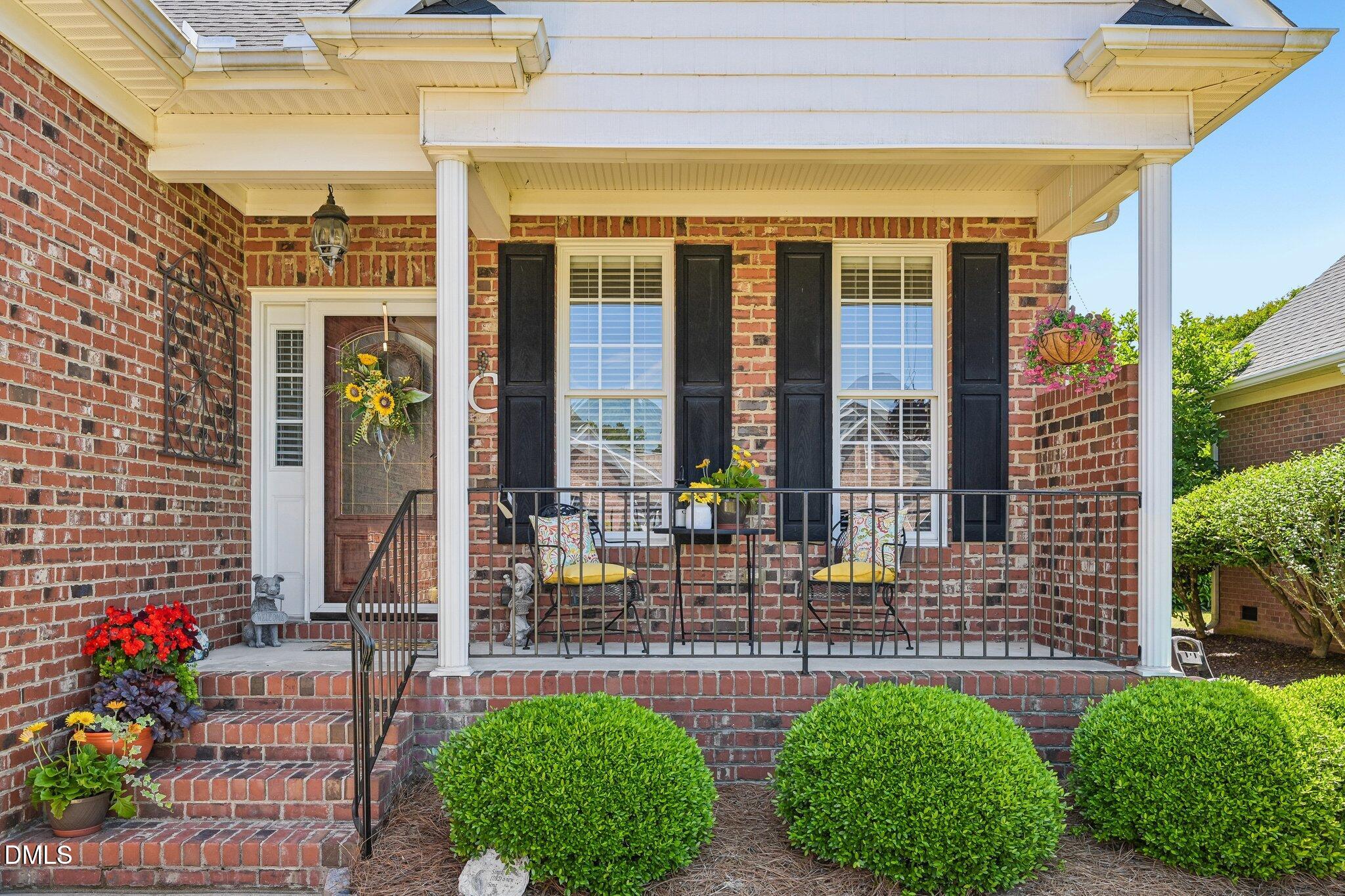 638 E Lakota Drive