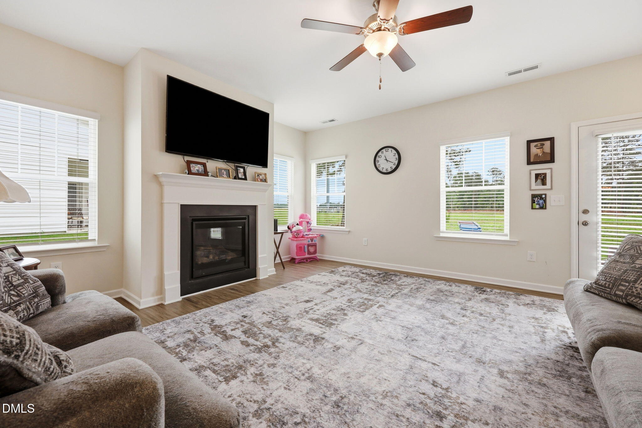 4939 Pioneer Drive