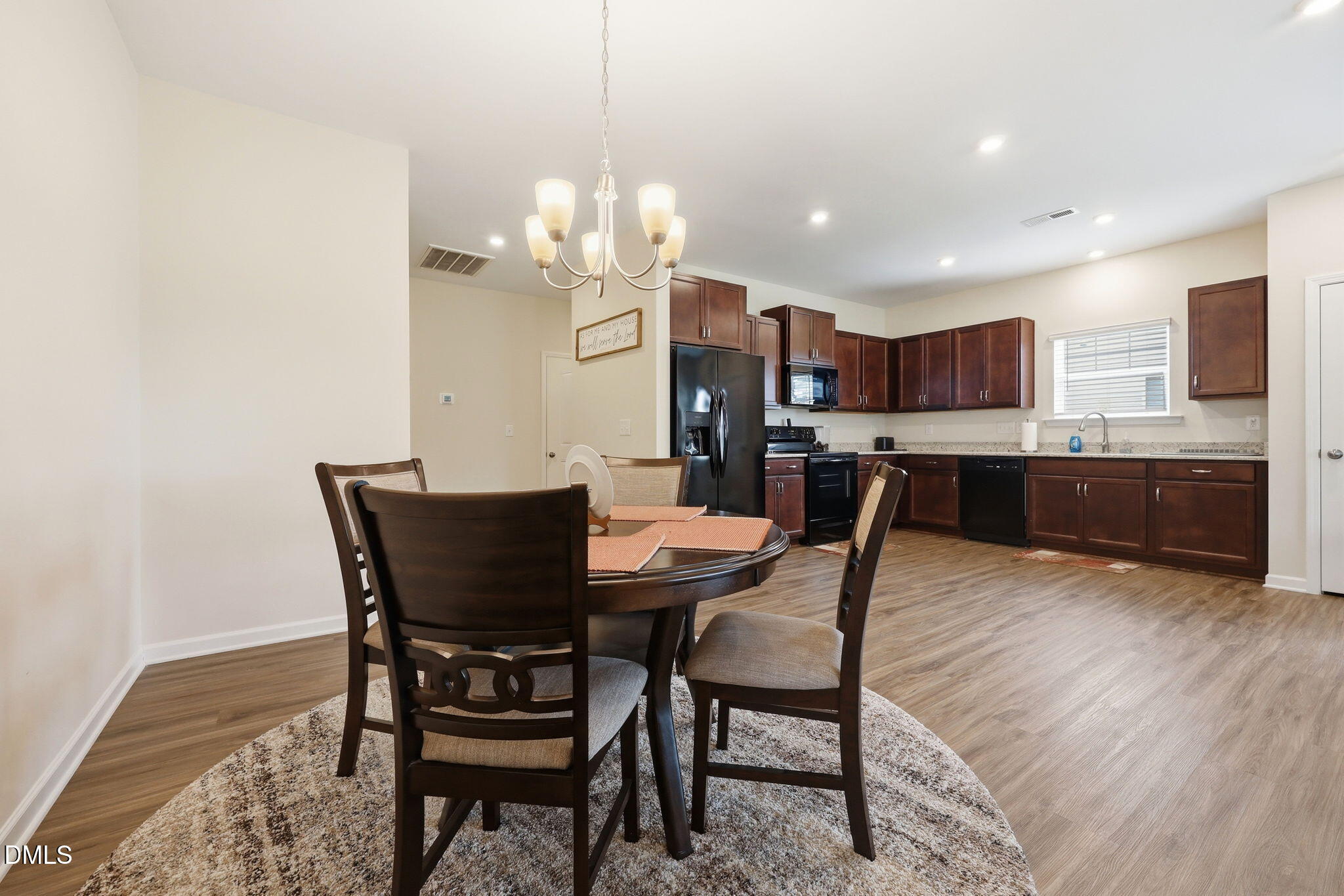 4939 Pioneer Drive