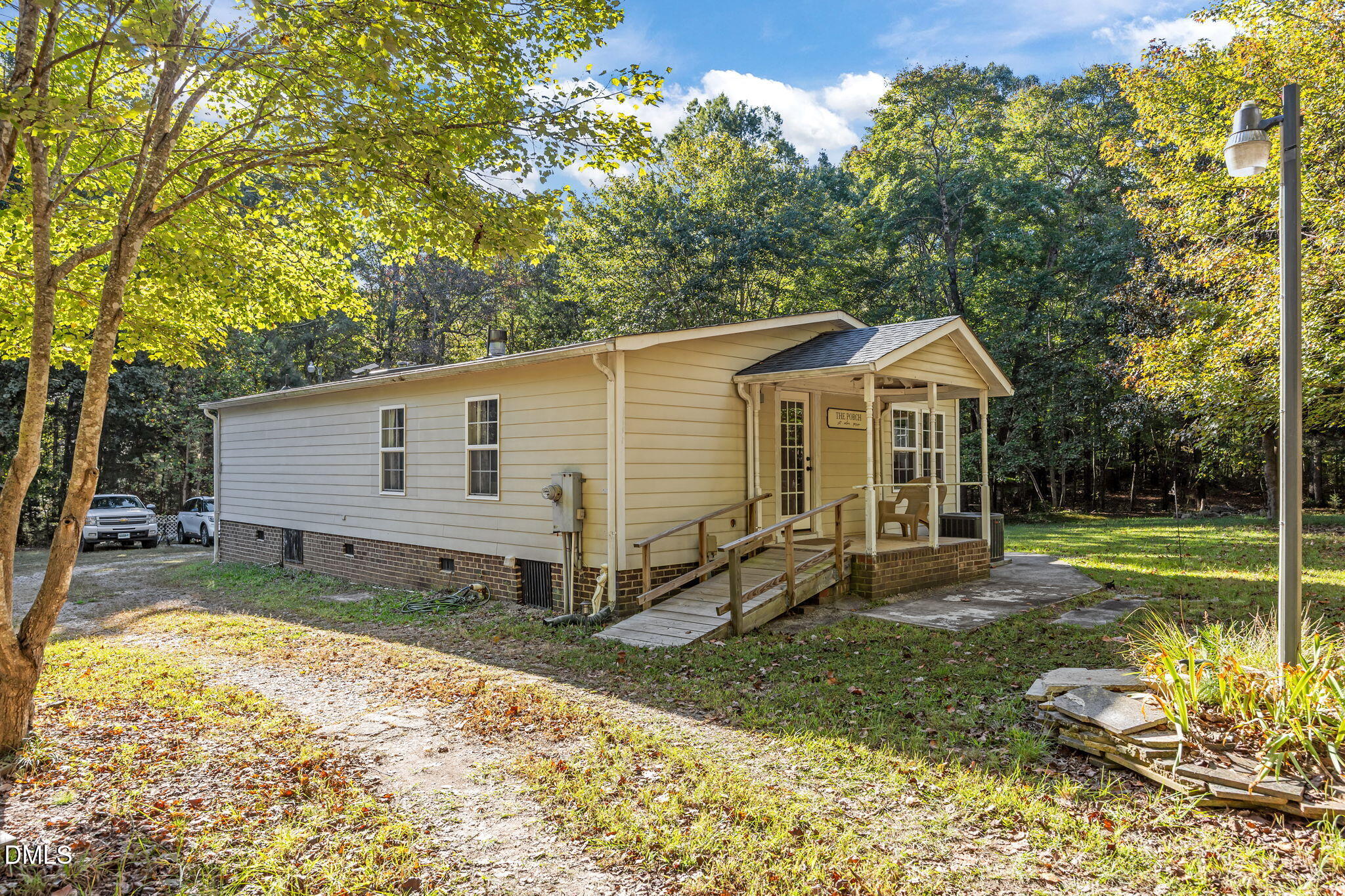328 N Raleigh Farms Road