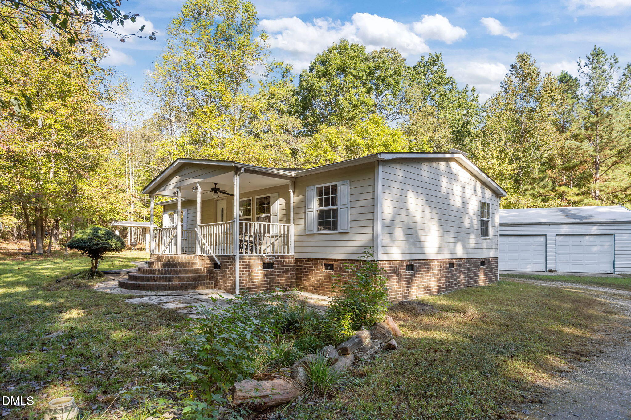 328 N Raleigh Farms Road