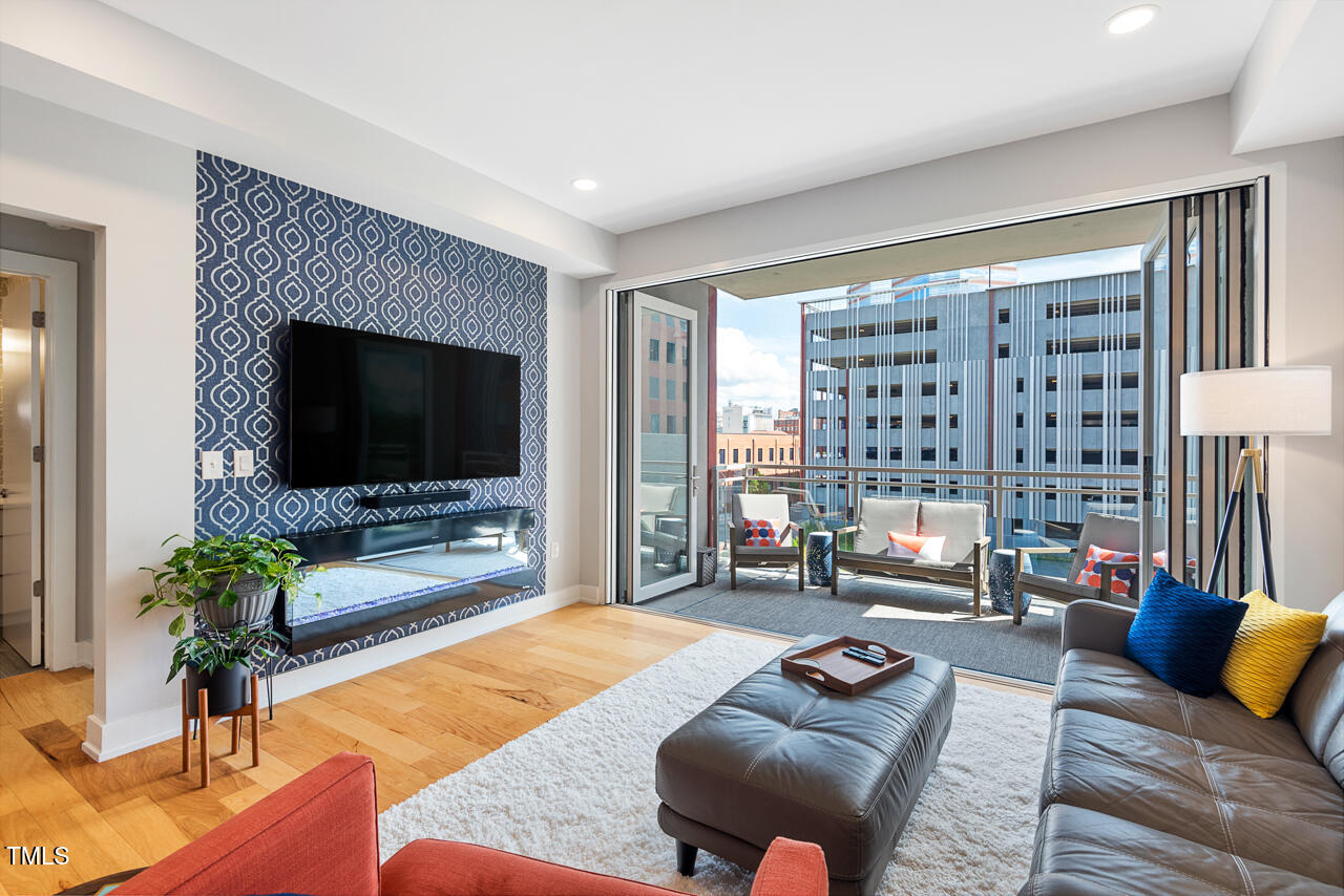 400 Hunt Street Unit 406