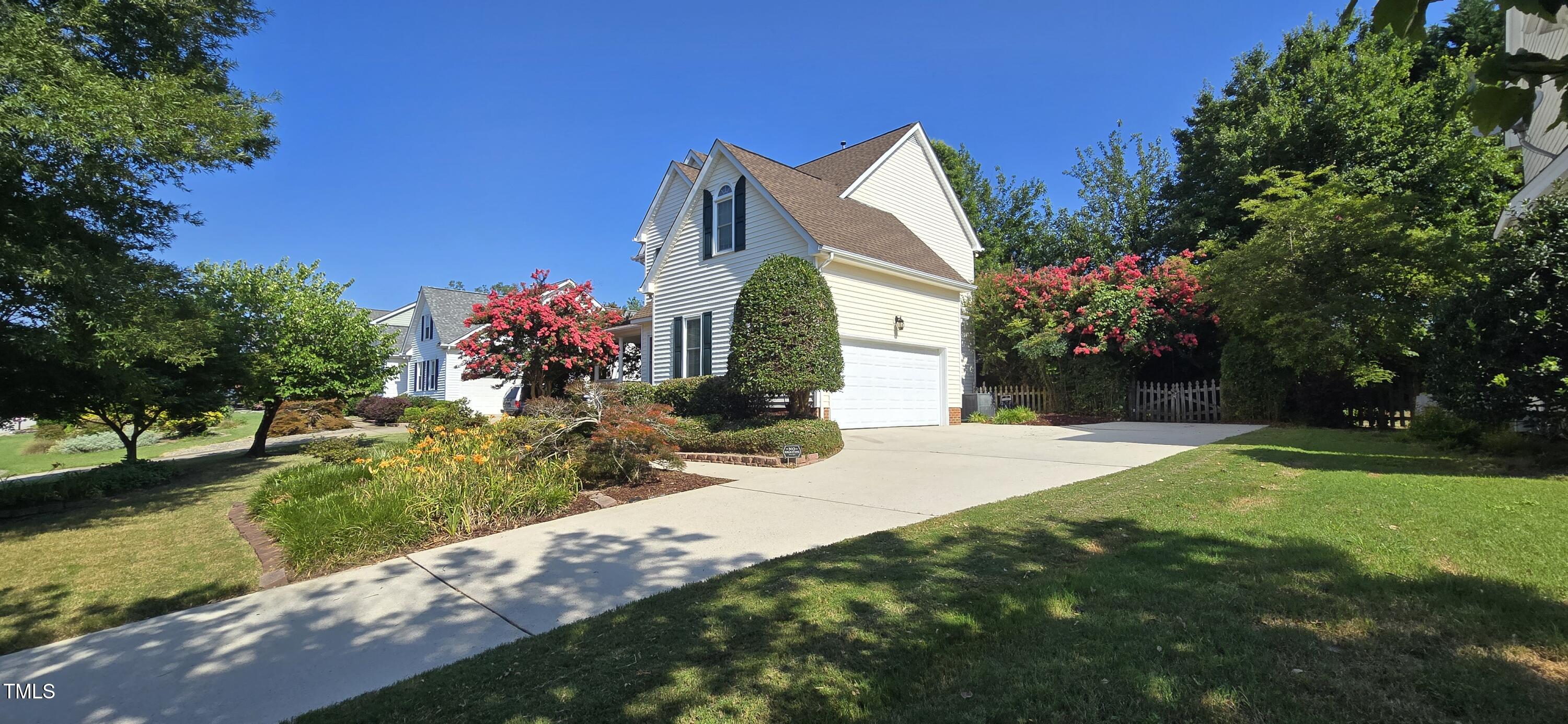 1106 Brittley Way
