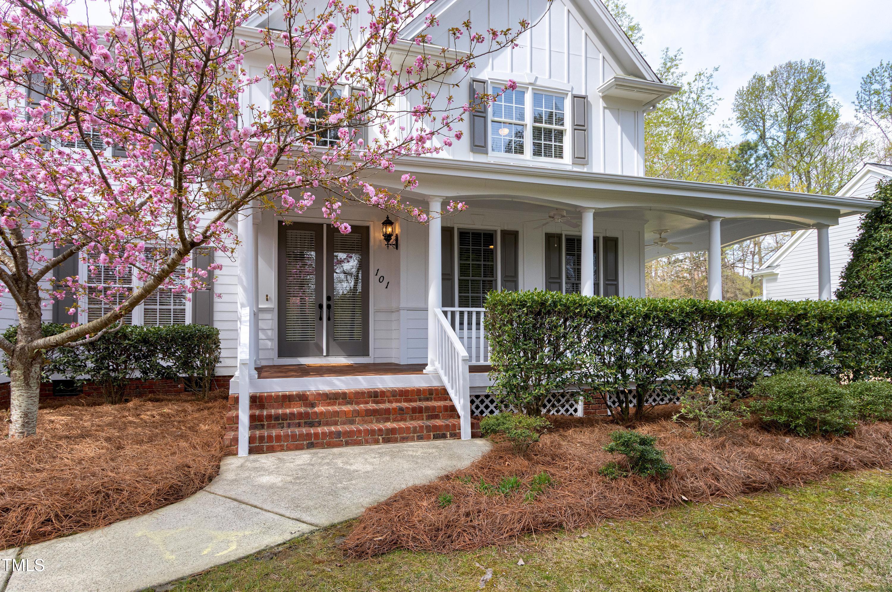 101 Goldenthal Court
