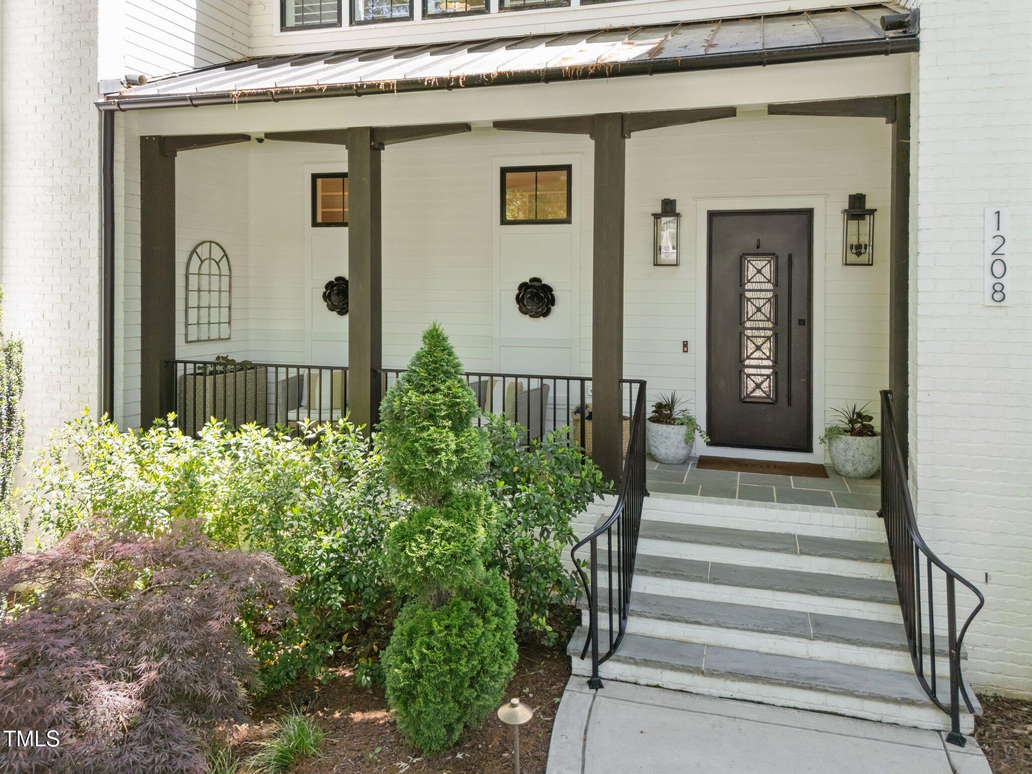 1208 Hunting Ridge Road