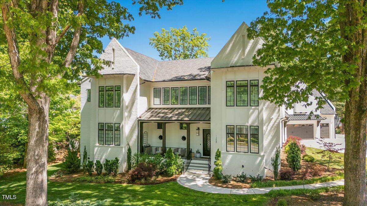 1208 Hunting Ridge Road