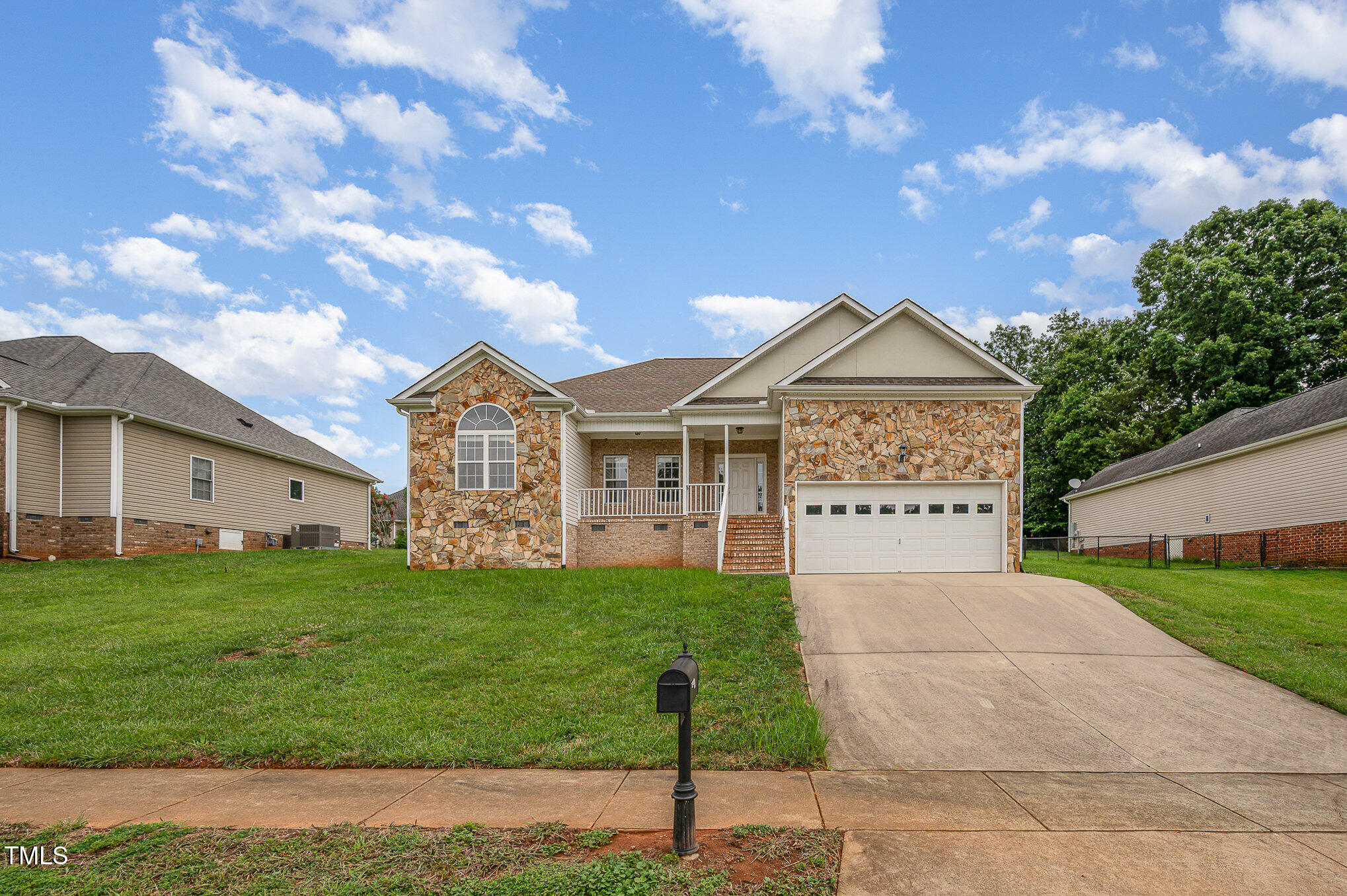 1128 Castle Drive