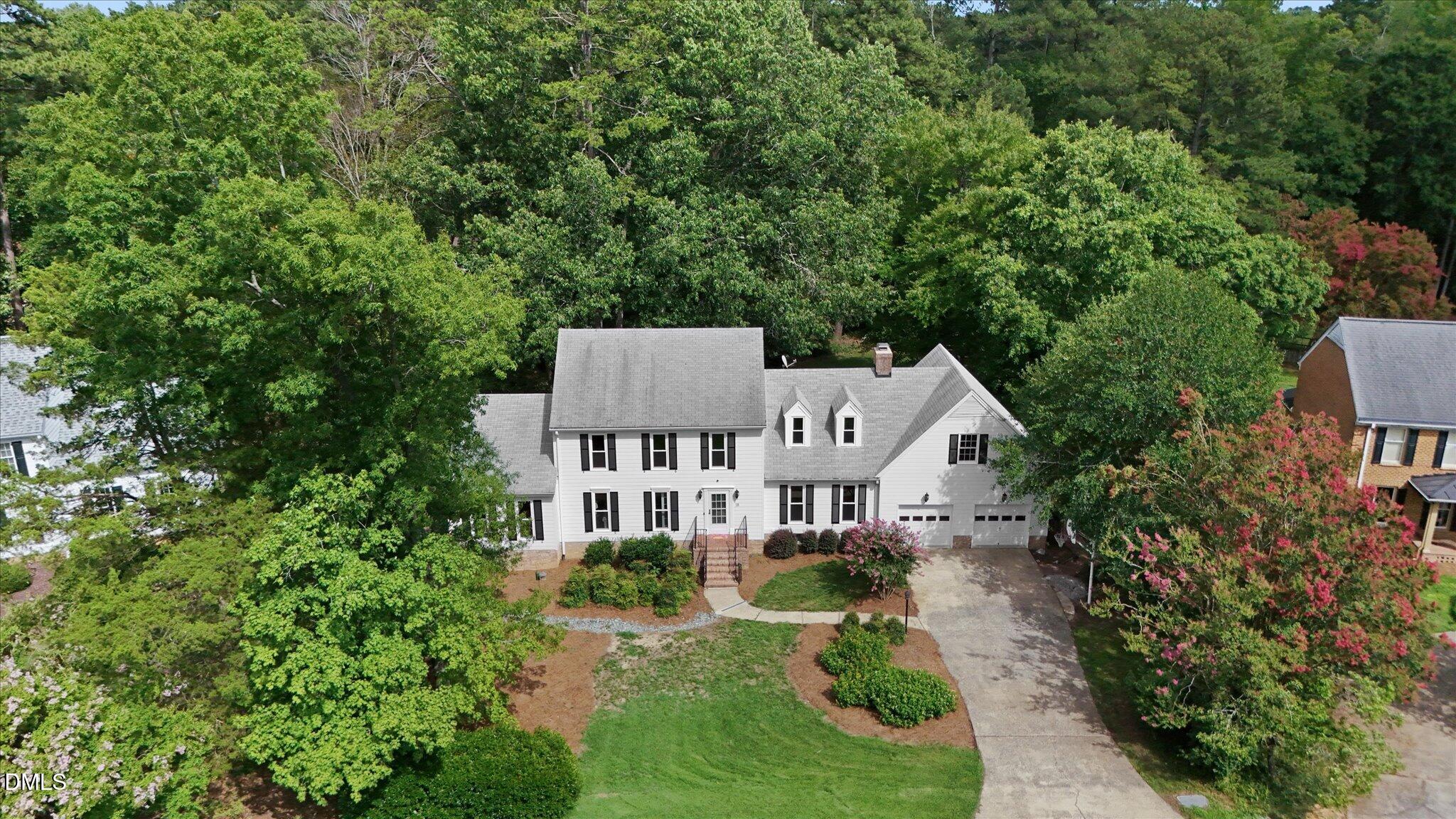 18 Surrey Lane