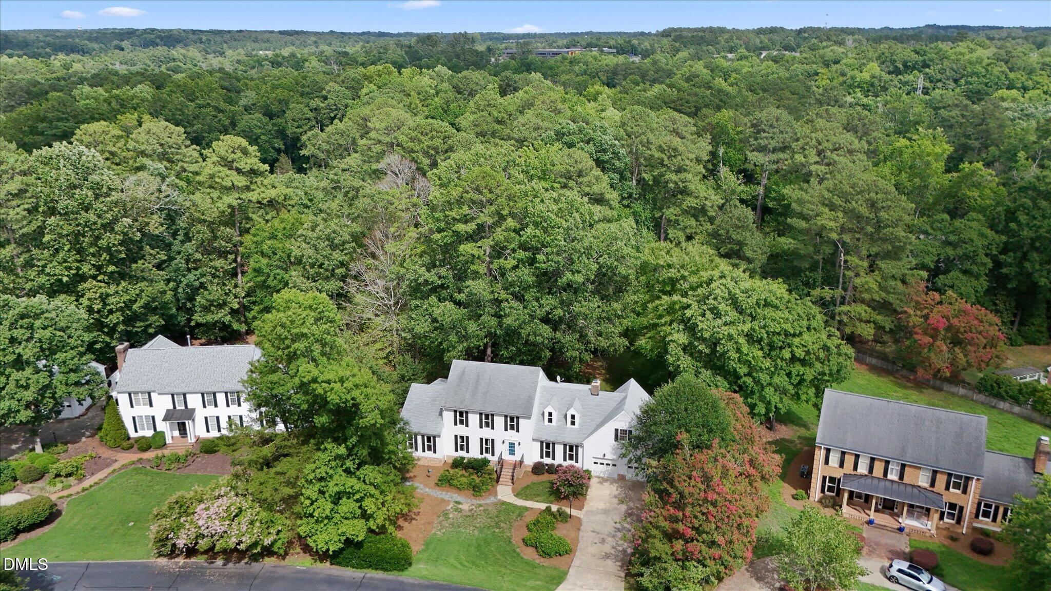18 Surrey Lane