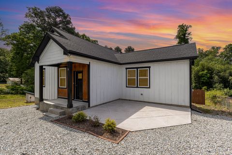 2616 Wedgedale Avenue Durham NC 27703