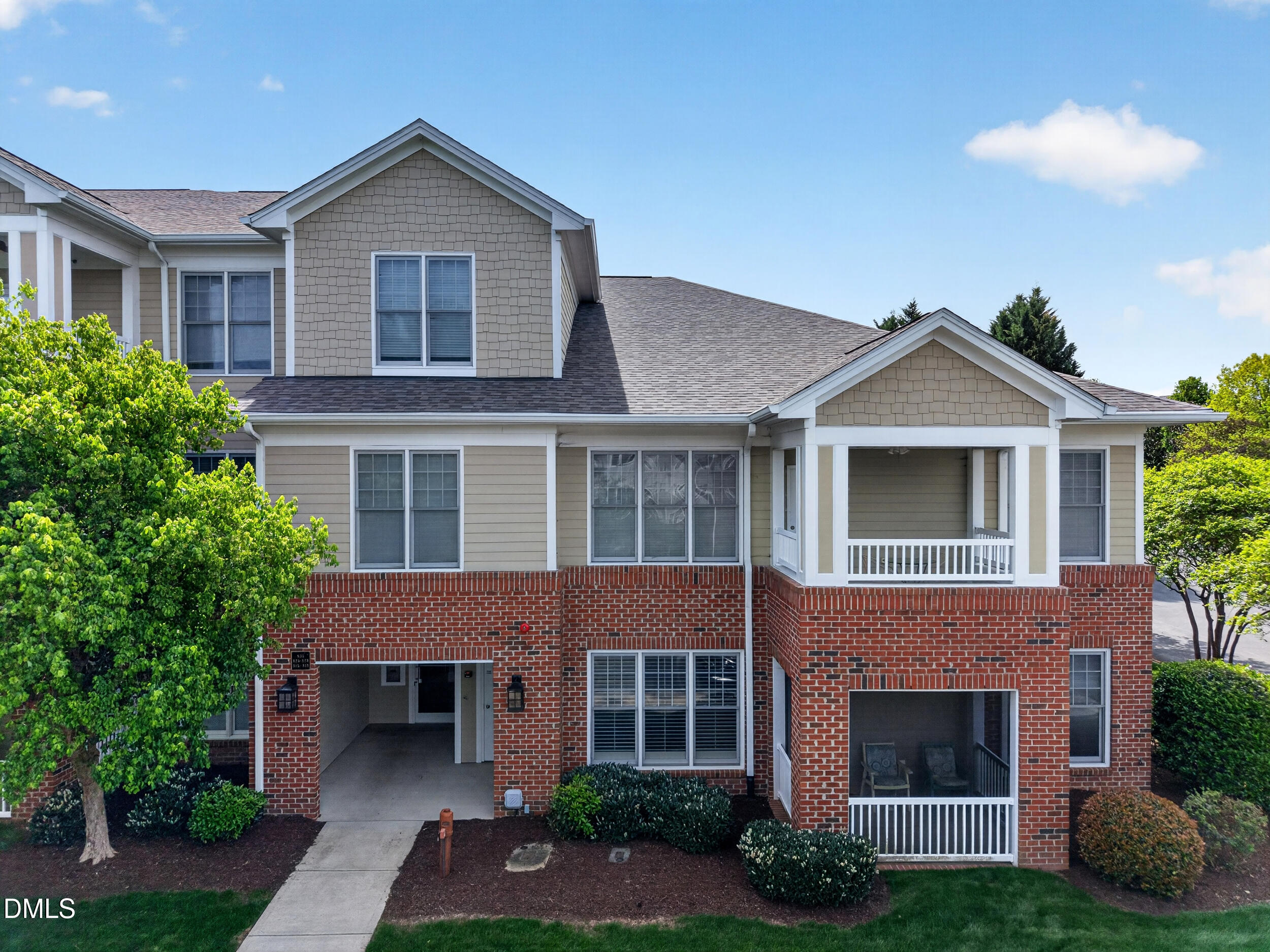 828 Waterford Lake Drive