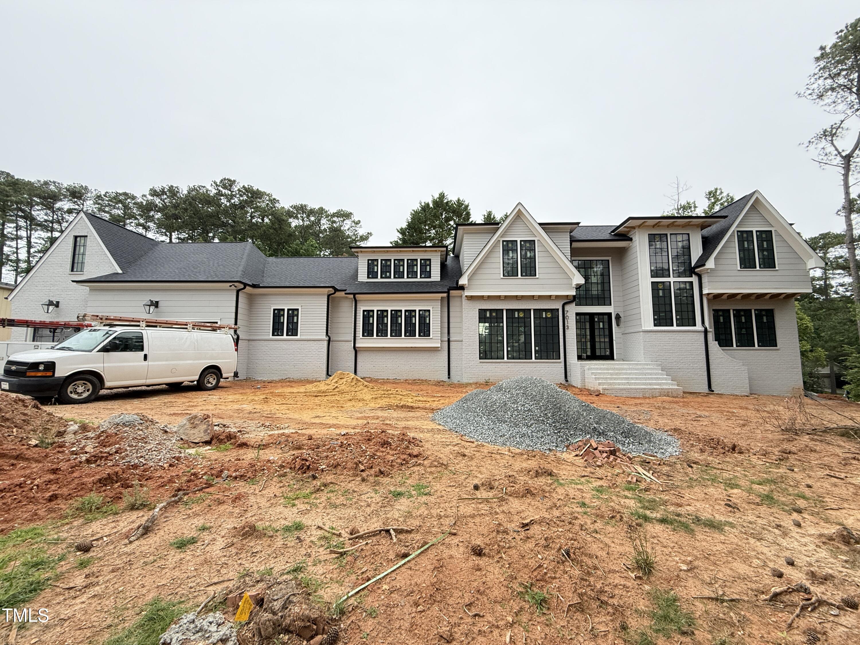 7013 Buckhead Drive