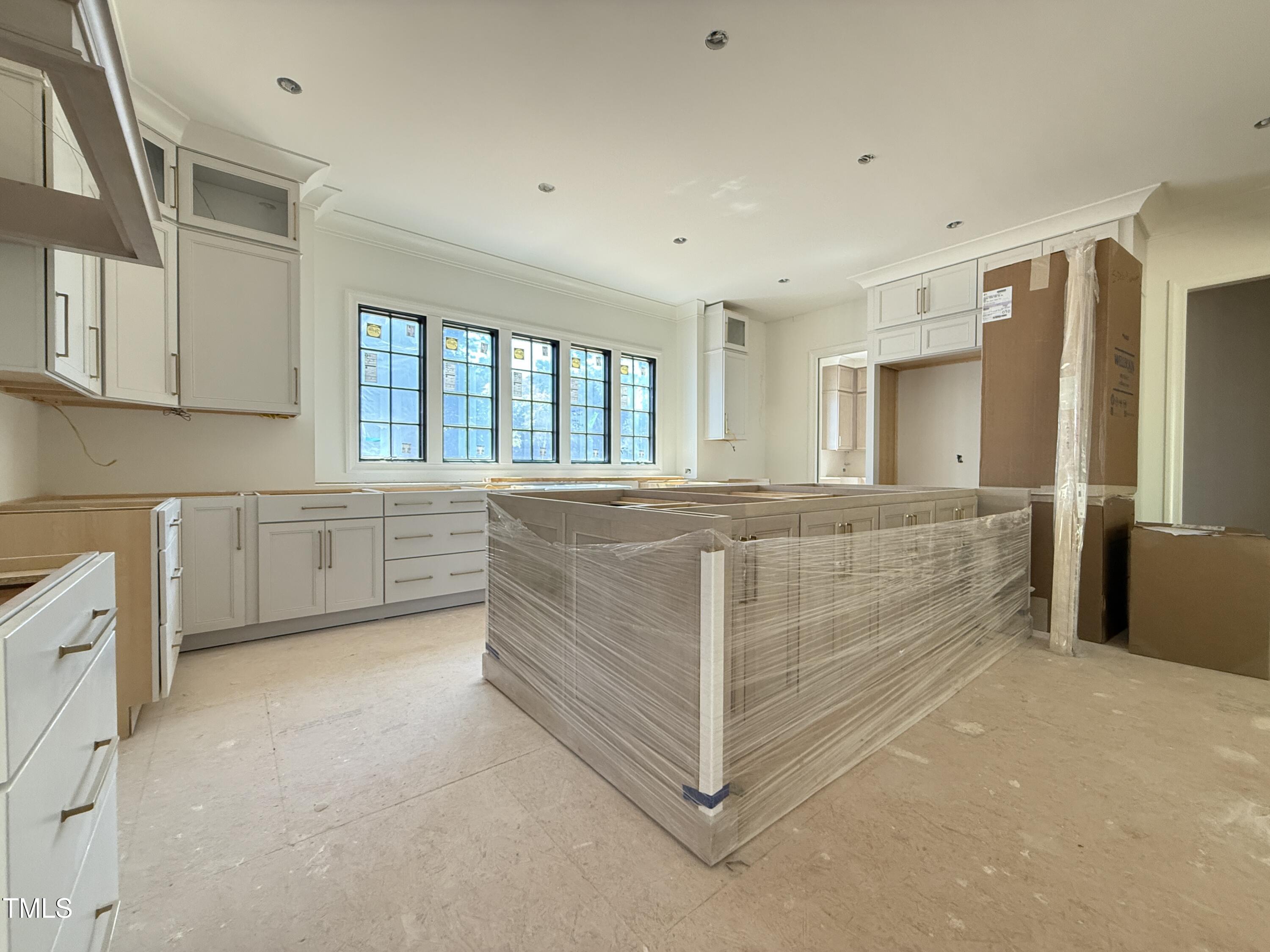 7013 Buckhead Drive