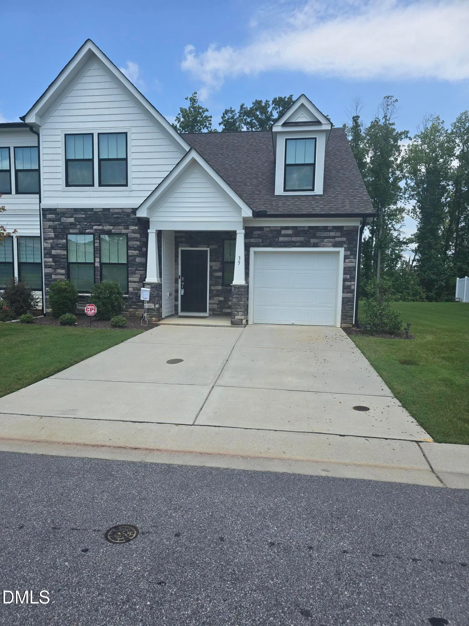 35 Whitley Rdg Drive