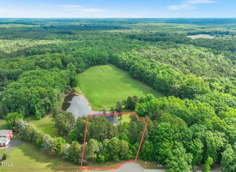 14 Lawsons Drive Clarksville VA 23927