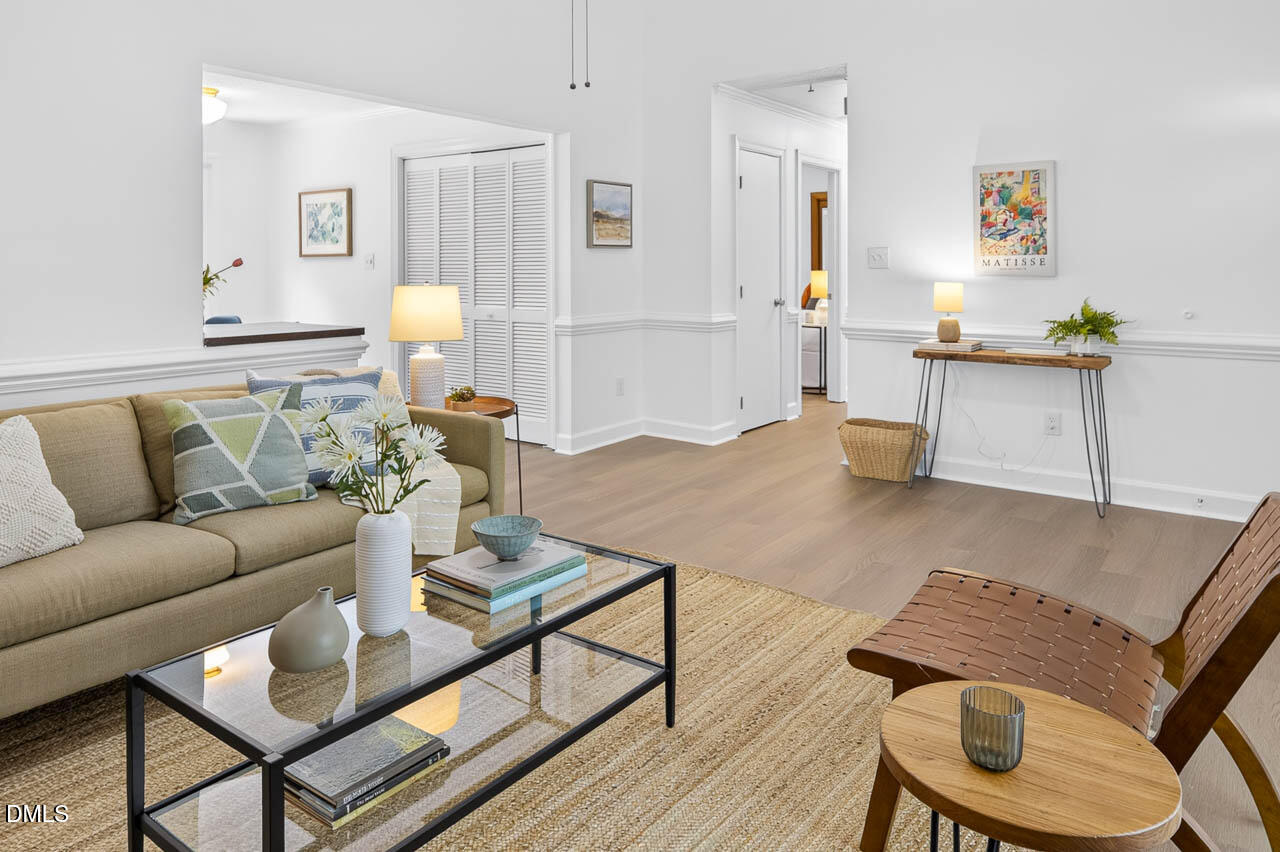200 W Woodcroft Parkway 41a