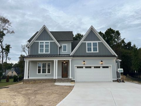 905 Lily Claire Lane Fuquay Varina NC 27526