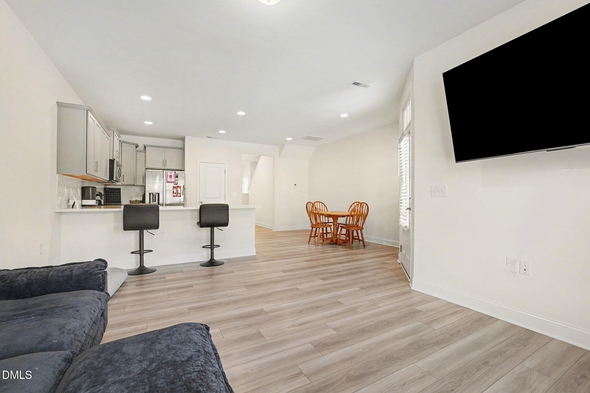 134 Channel Drop Drive