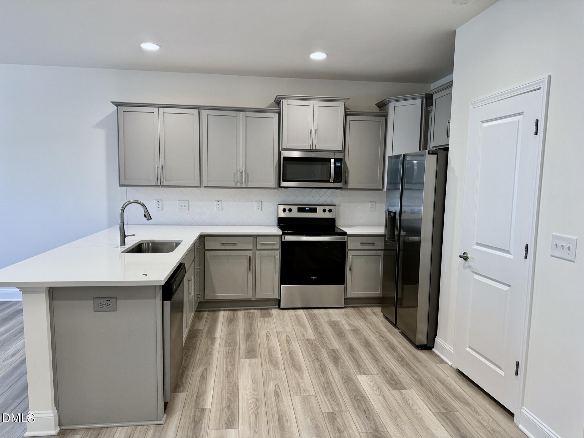 134 Channel Drop Drive