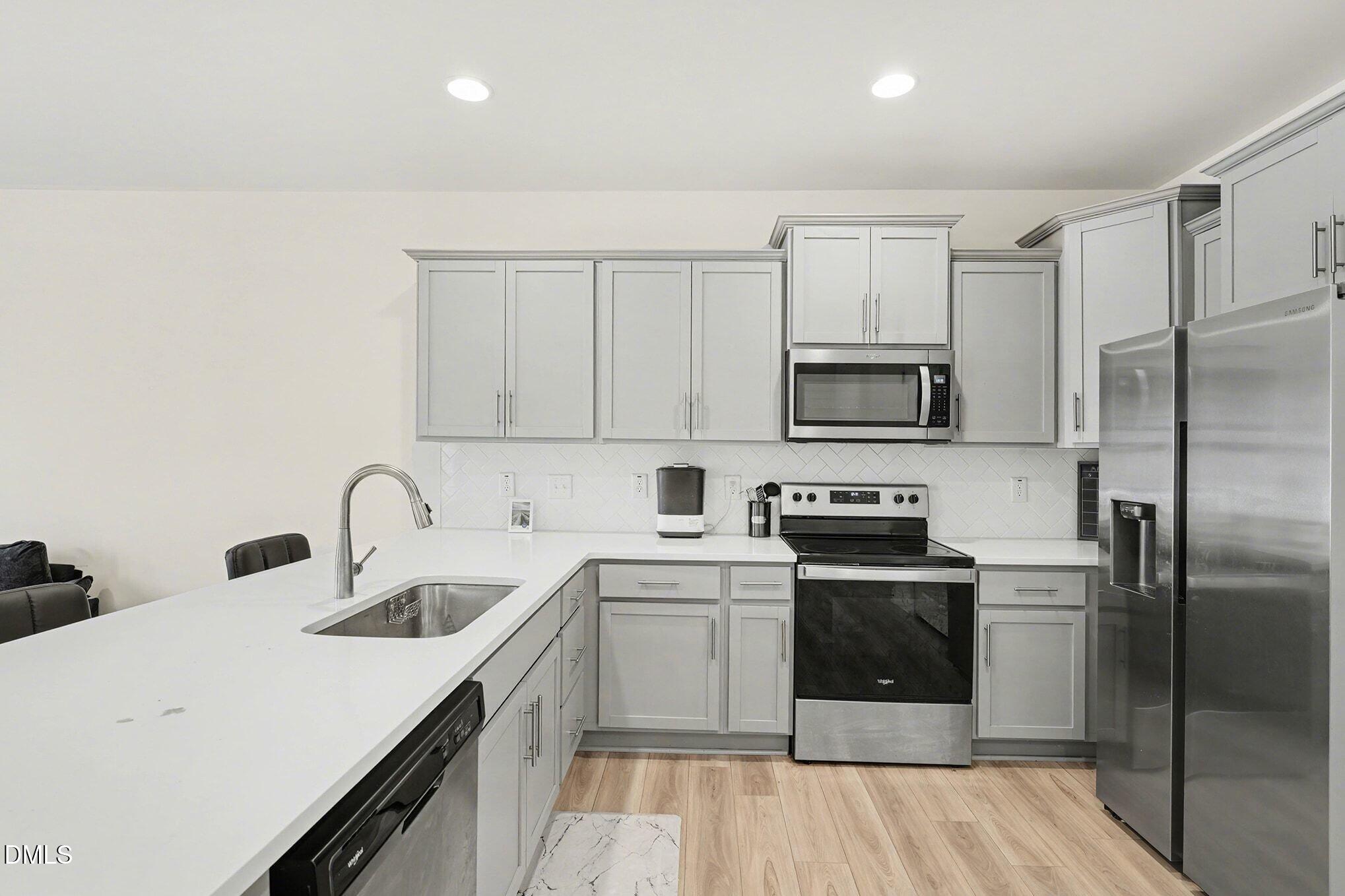 134 Channel Drop Drive