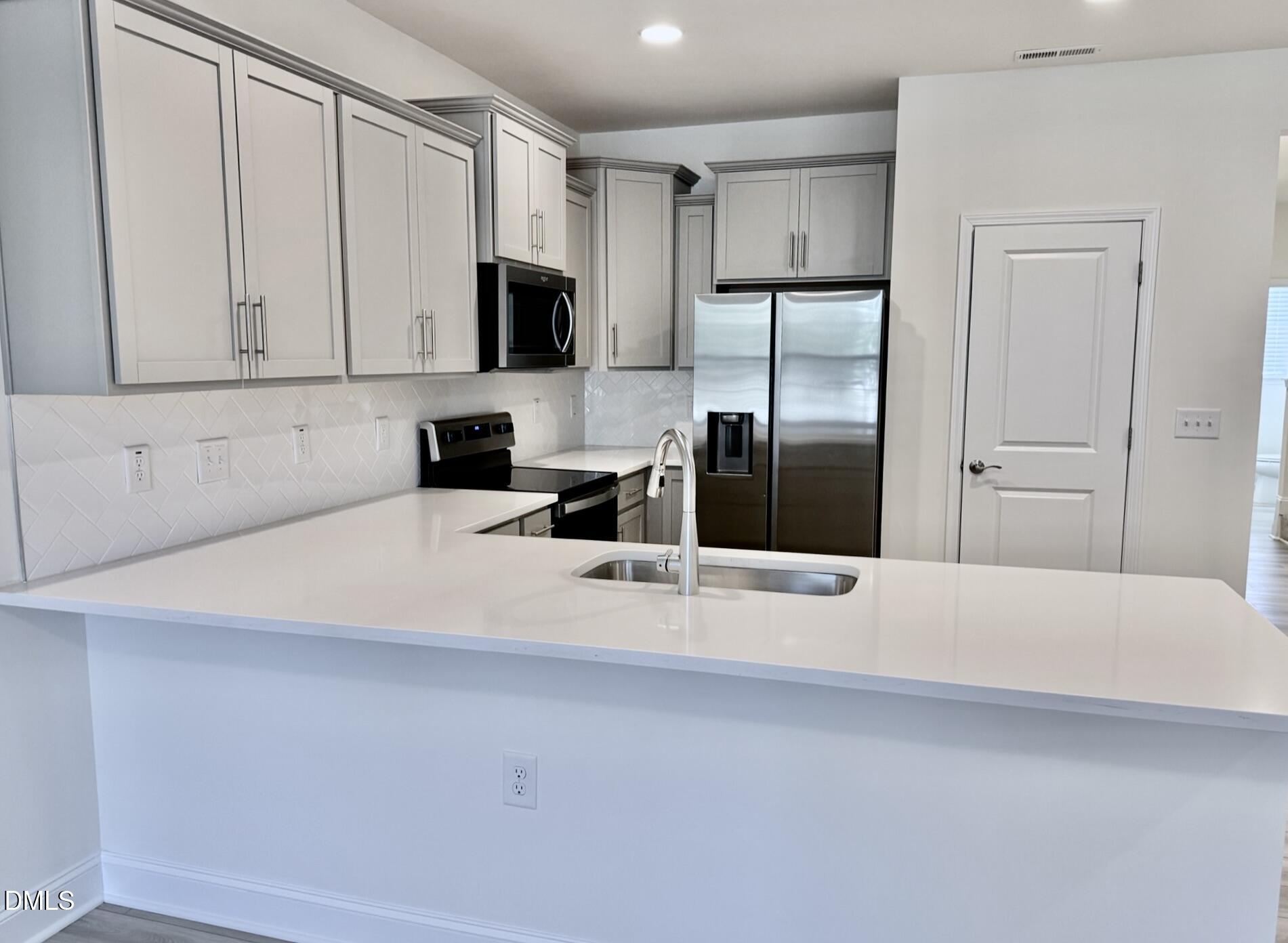 134 Channel Drop Drive