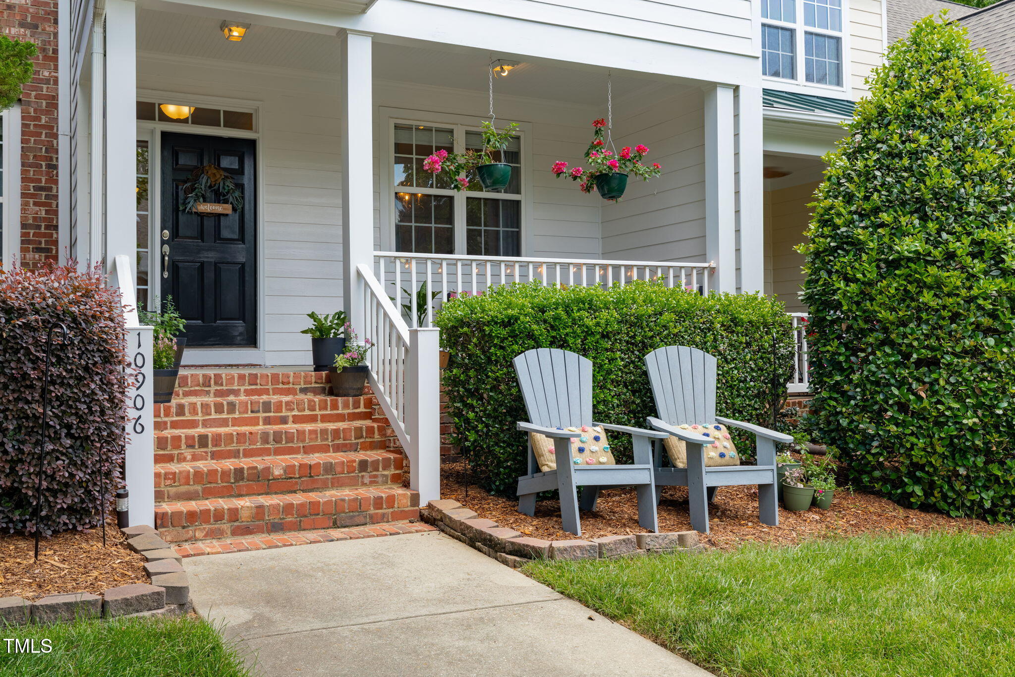 10906 Flower Bed Court