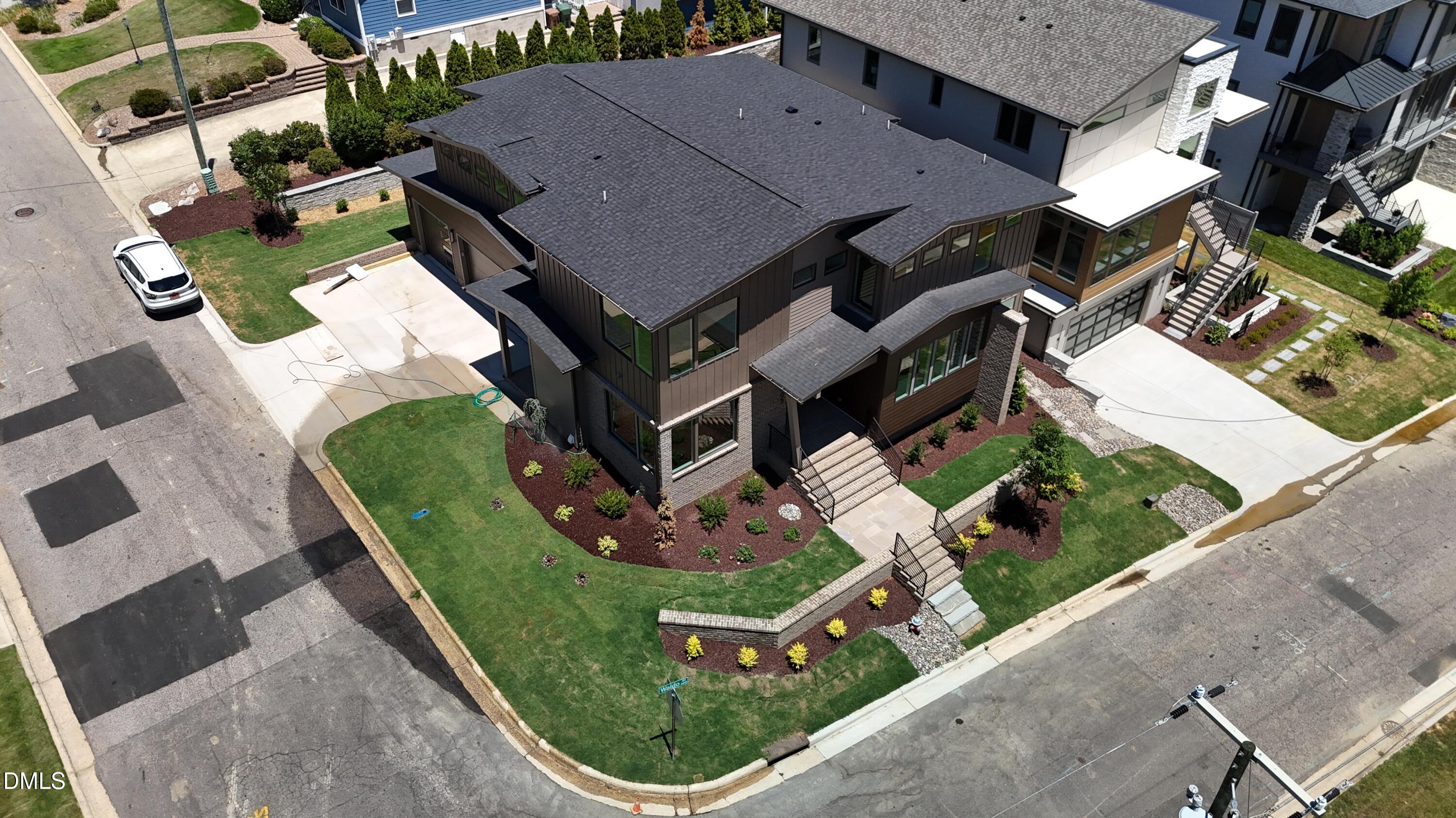 403 Waldo Street