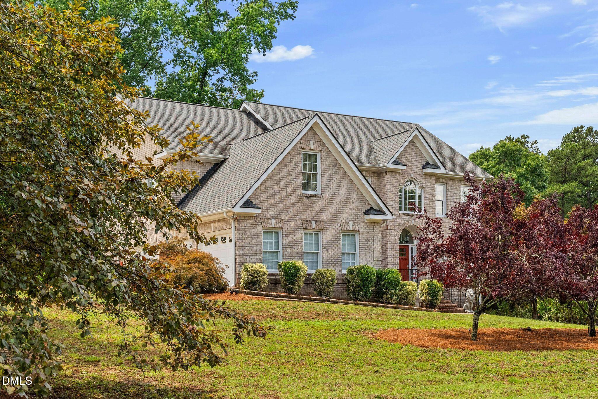 2901 Lauren Oaks Drive