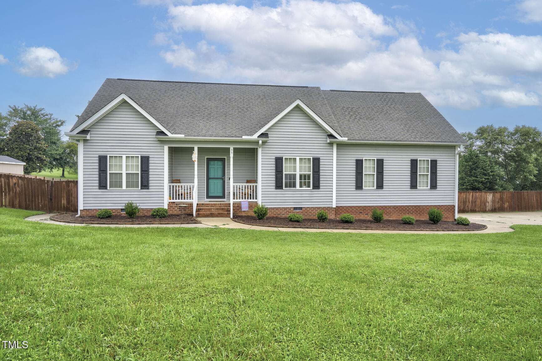 35 Meadow Lane