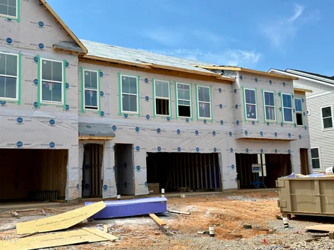 MLS: 10090578
