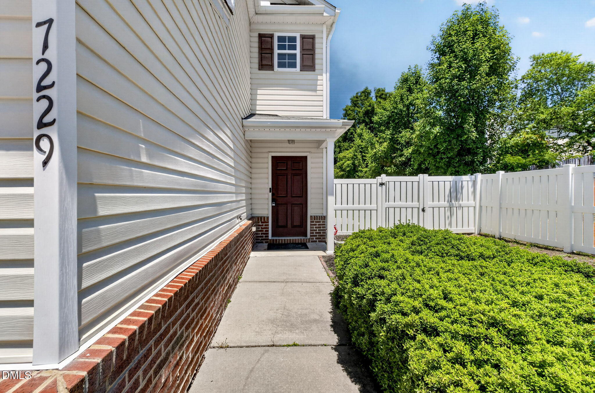 7229 Lowell Ridge Road